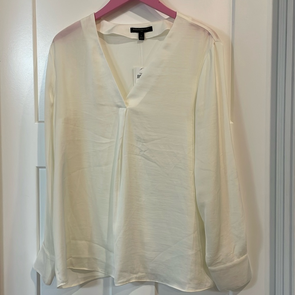 Banana republic factory, cream blouse, size large